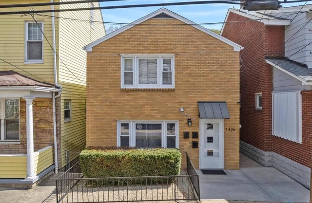 Bright, Quiet and Modern 1Bdr Apartment in Millvale, Lawrenceville