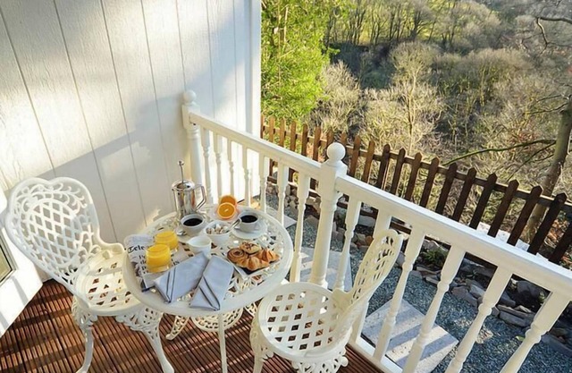 Broadoaks Country House