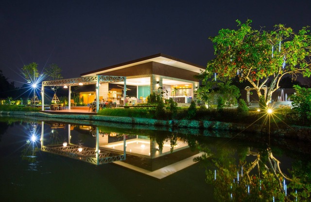 Bua Tara Resort