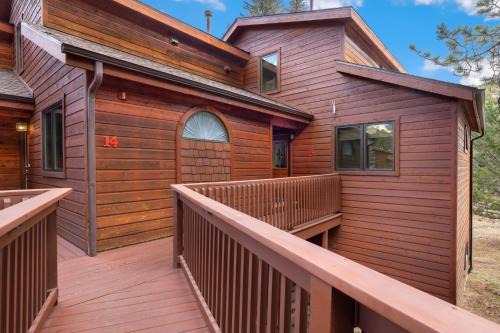 Bugle Pointe A15 by Estes Park Condos