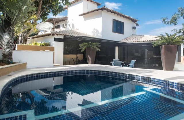 Buzios em Condomínio com piscina e Hidro aquecida