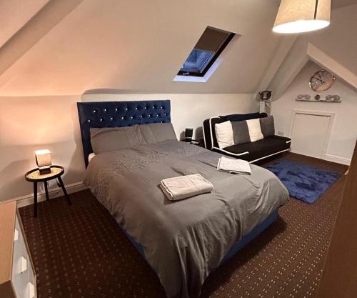Bv Comfy Attic Studio At Deighton Huddersfield