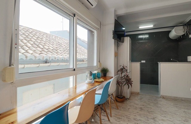 C34 · One Bedroom apartment next to Alcazaba