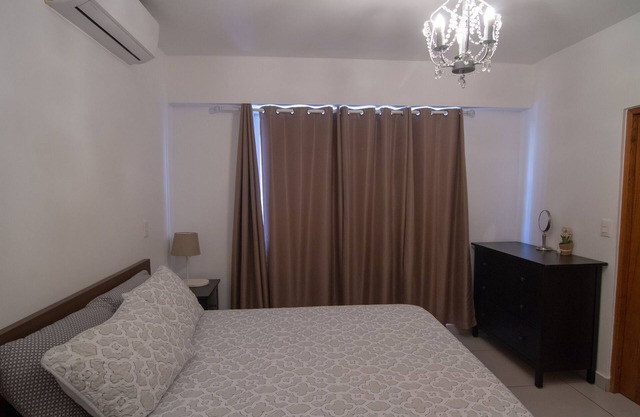 C4 BEST REVIEWS! SPACIOUS 1BR APT IN NACO