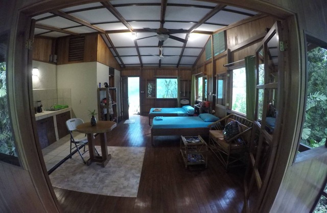 Cabañas Bajo Bosque Drake