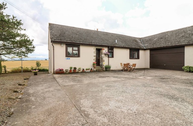 Cabin ∙ 2 bedrooms ∙ 4 guests