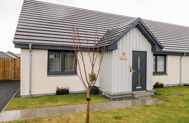 Cabin ∙ 2 bedrooms ∙ 4 guests