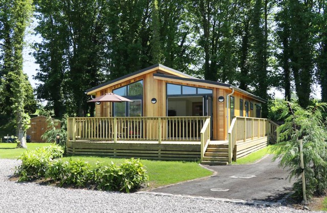 Squirrel Lodge 