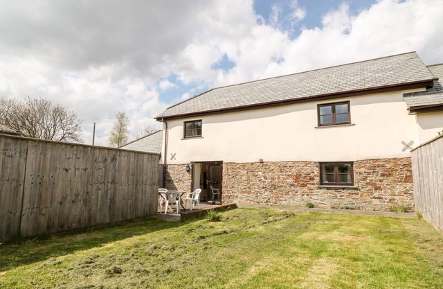 Cabin ∙ 2 bedrooms ∙ 4 guests