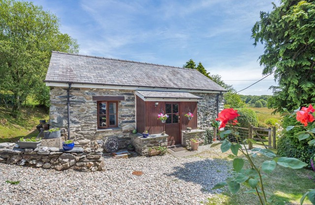 Cabin ∙ 2 bedrooms ∙ 4 guests