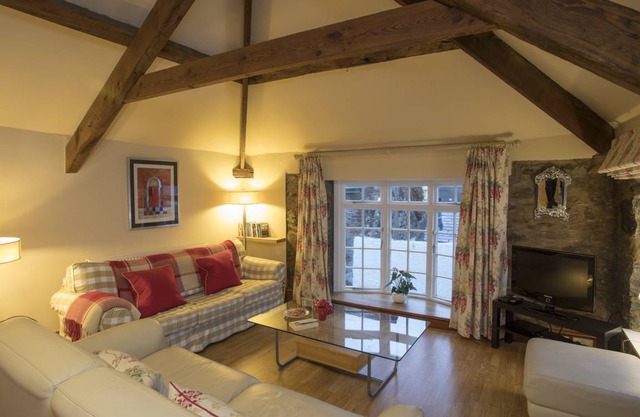 Cabin ∙ 2 bedrooms ∙ 4 guests