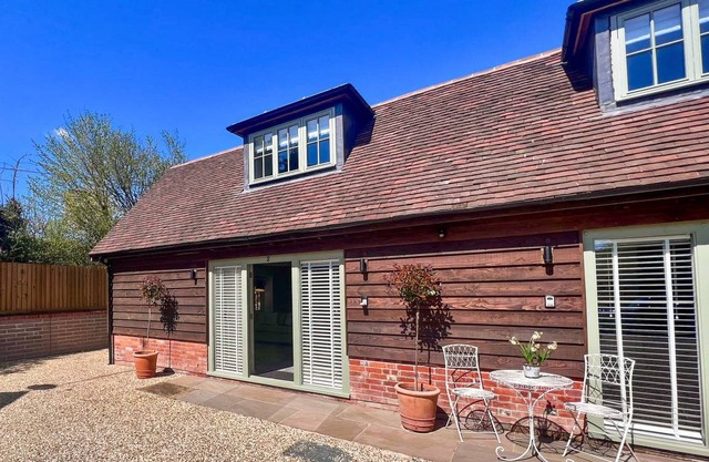 Cabin ∙ 2 bedrooms ∙ 4 guests