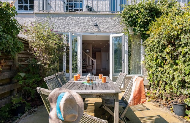 Cabin ∙ 3 bedrooms ∙ 5 guests