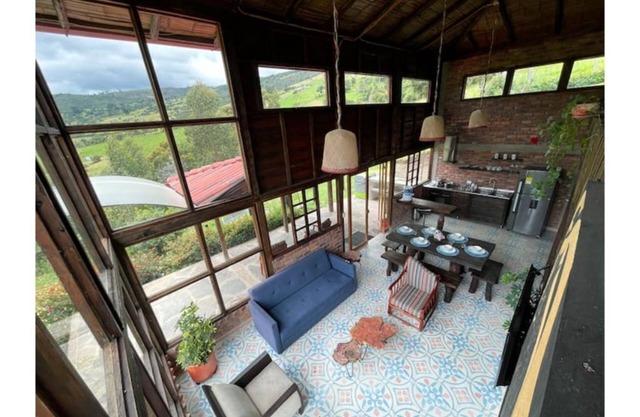 Cabin in Boyacá with jacuzzi and sauna, near paragliding