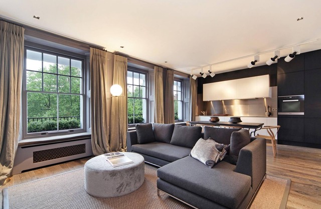 Cadogan Square Luxury 2 Bedroom Apartment(II)