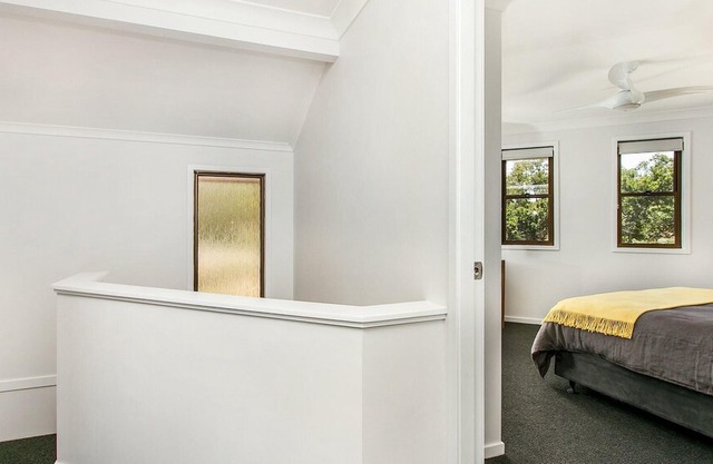 Calinda Sol 12 - Byron beachside perfection.... best location!