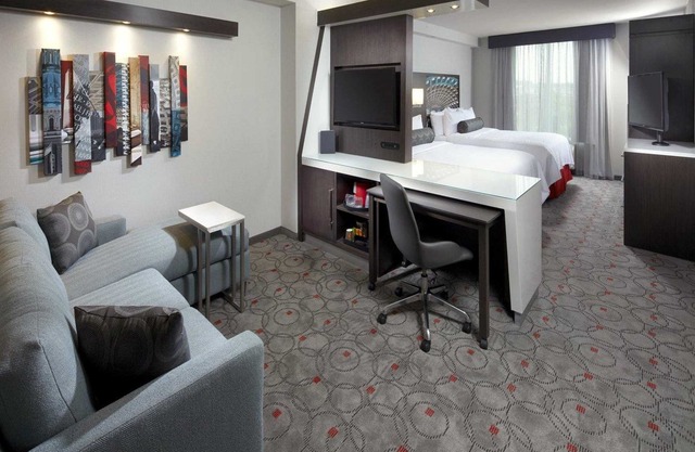 Cambria Hotel Washington, D.C. Convention Center