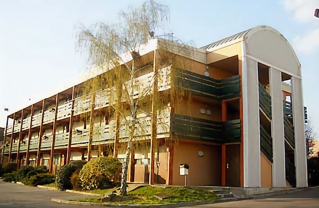 Campanile Marne la Vallée - Chelles