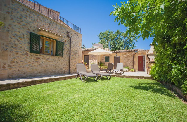 Can Boi Den Cifre - Three Bedroom Villa, Sleeps 6