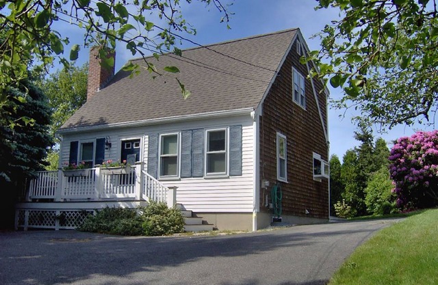 CAPE COD GETAWAY-Walk to Beaches, Marina & Cape Cod Canal-FEW SUMMER WEEKS LEFT