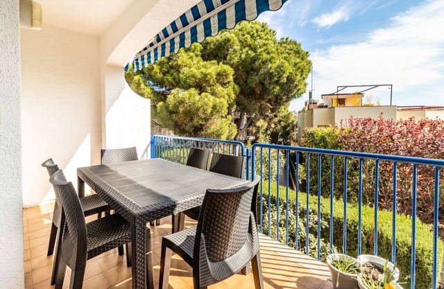 Carboneres 54 - Comfortable apartment close sea