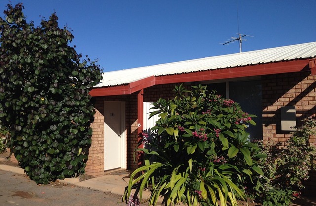 Carnarvon Central Apartments