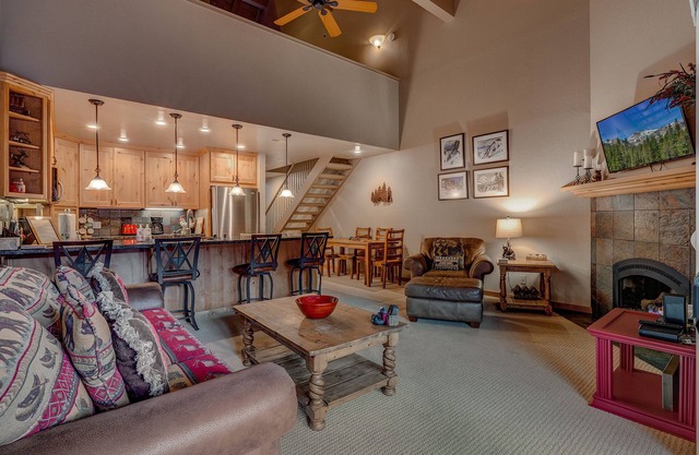 Carnelian Gem: 2 BR, 2 BA Condominium in Carnelian Bay, Sleeps 7