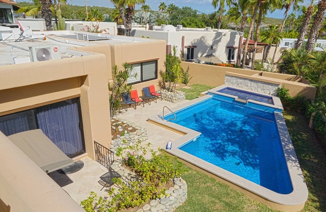Casa Bugambilias - 4 Bedroom Villa in Santa Carmela, NEW Private Pool!