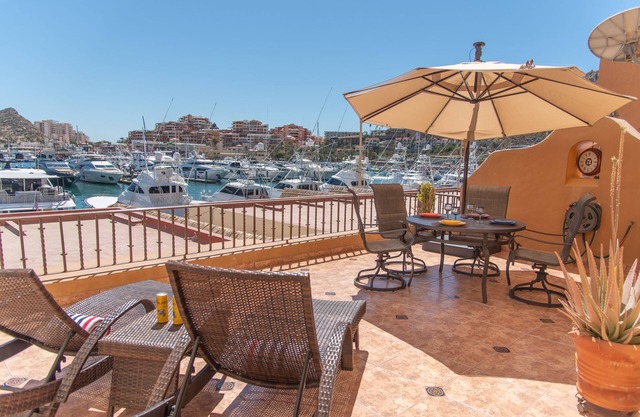 Casa Catita on the Marina