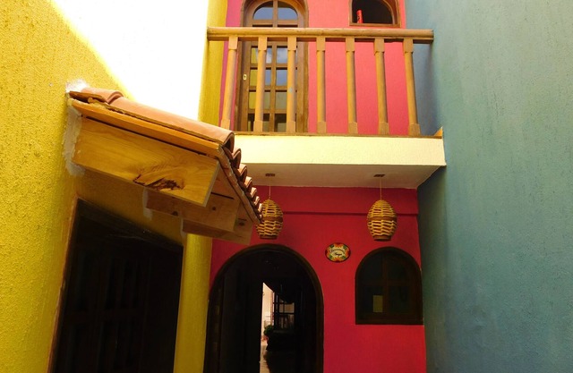 Casa de Huespedes - Casona Luciernaga