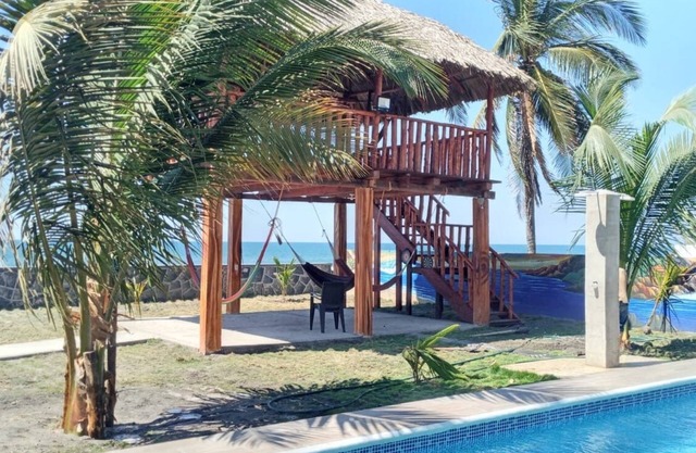 Casa de Playa los Almendros