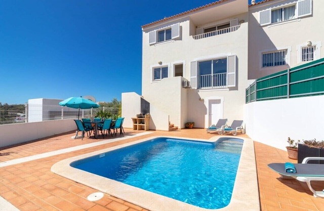 Casa Jasmine - Private pool and just 10 minute walk to beach and town