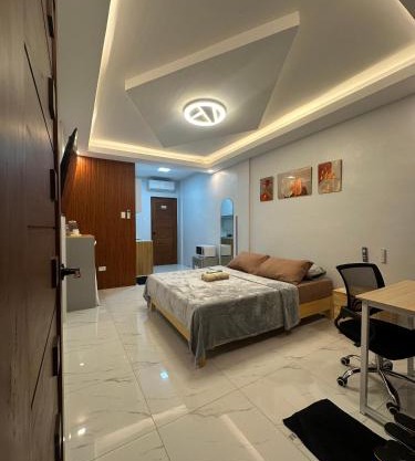 Casa Leveria Unit 2 with Patio, Inquire Parking Availability