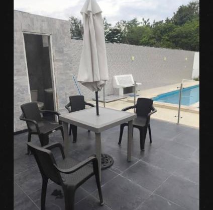 CASA QUINTA INCRIEBLE EN RICAURTe CUNDINAMARCA