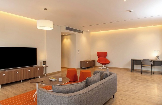 Catalina Silver Palm New Cairo