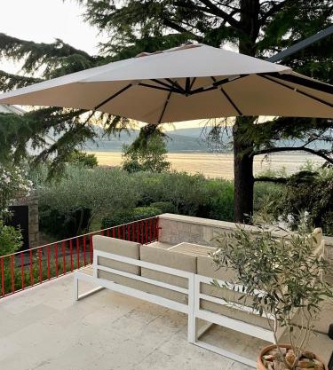 Cedrus House - New Prestige Stay