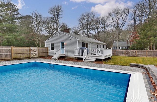 Centerville Oasis, Heated Saltwater Pool!
