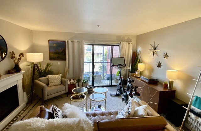 Central Riverfront 1 bedroom condo with a view!