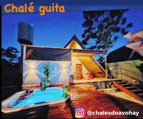 CHALÉS do AVOHAY, lindo chalé com privativa banheira hidromassagem aquecida, apenas 2 minutos da Vila de São Jorge