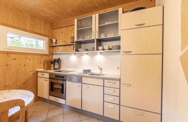 Chalet # 31 with 2 bedrooms for 6 people