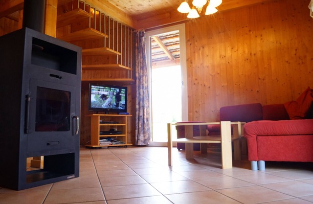 Chalet # 16 with 2 bedrooms for 6 people