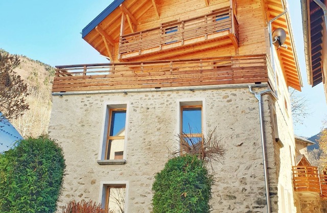 Chalet 800, cosy and luxury mountain chalet near Alpe d'Huez 8p