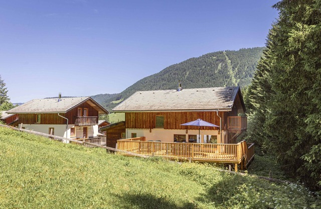 Chalet # 85 with 4 BR for 8 to 10 people