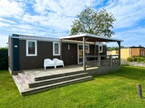 Chalet Aqua in Netherlands with Veranda