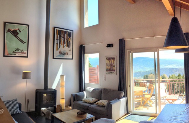 Chalet Font Romeu 8people near center with south-facing terrace magnificent view
