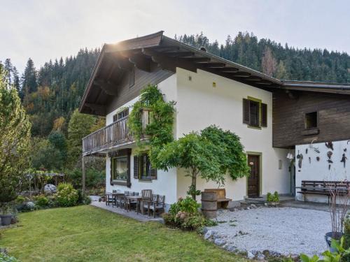 Chalet in Leogang near Ski Lifts