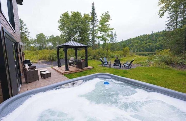 Chalet Le Panorama - Waterfront!