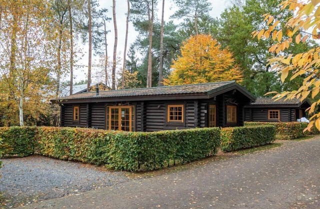 Chalet with 2 bedrooms and 1 bathroom