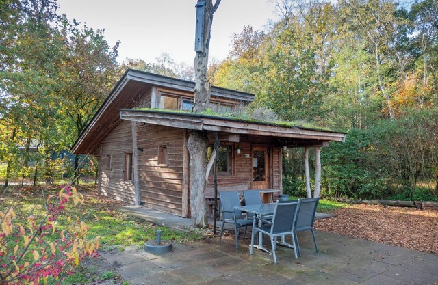 Chalet with bed box, sleeping loft and 1 bathroom