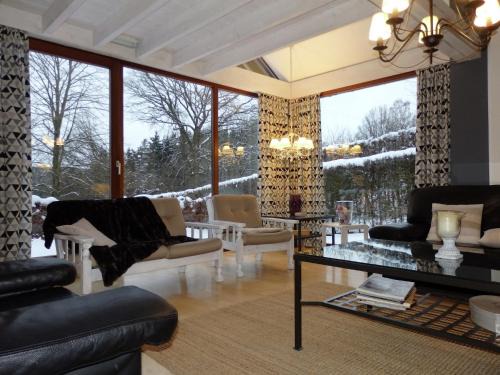 Chalet with Valley Views, cleaning included
